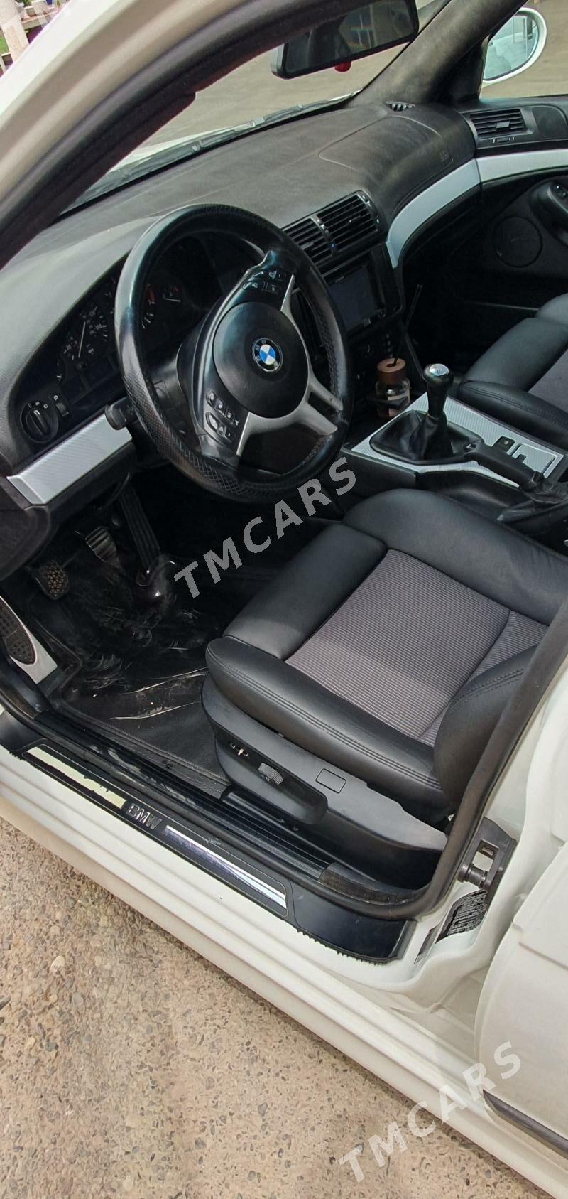 BMW E39 2000 - 135 000 TMT - Векильбазар - img 2