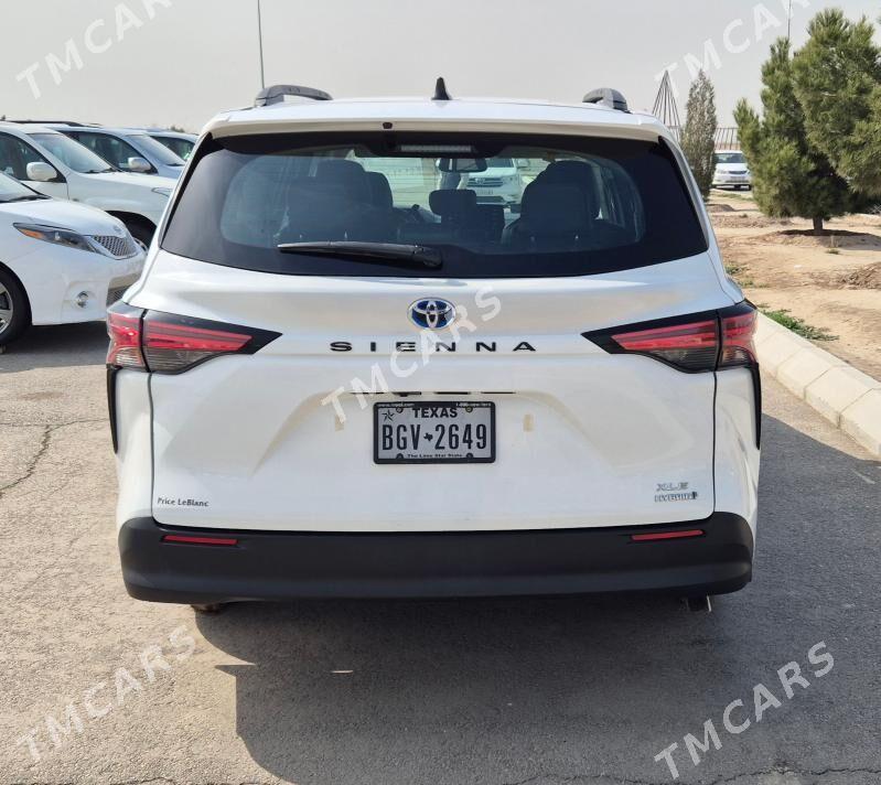 Toyota Sienna 2021 - 580 000 TMT - Туркменабат - img 6