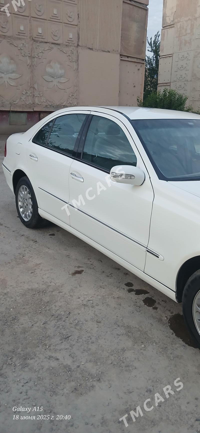 Mercedes-Benz 230E 2003 - 100 000 TMT - Дашогуз - img 2