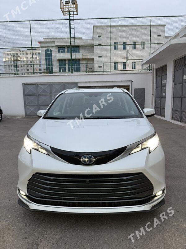 Toyota Sienna 2021 - 820 000 TMT - Aşgabat - img 2