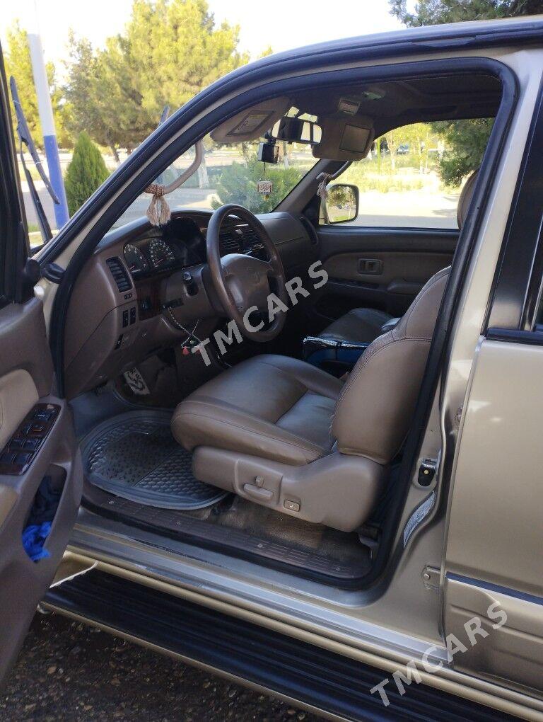 Toyota 4Runner 2002 - 180 000 TMT - Türkmenabat - img 7