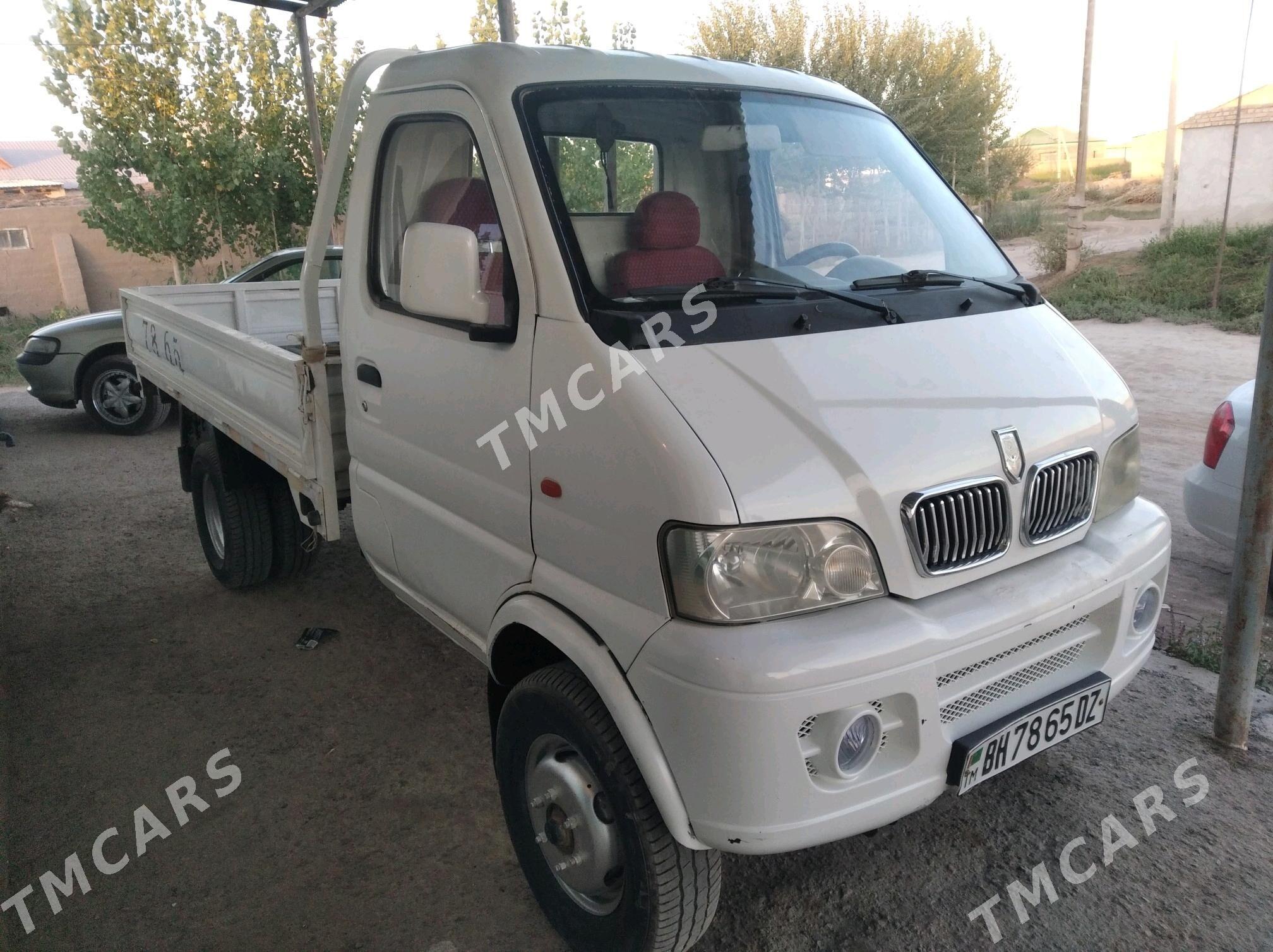 Kia Bongo 2012 - 110 000 TMT - Дашогуз - img 3