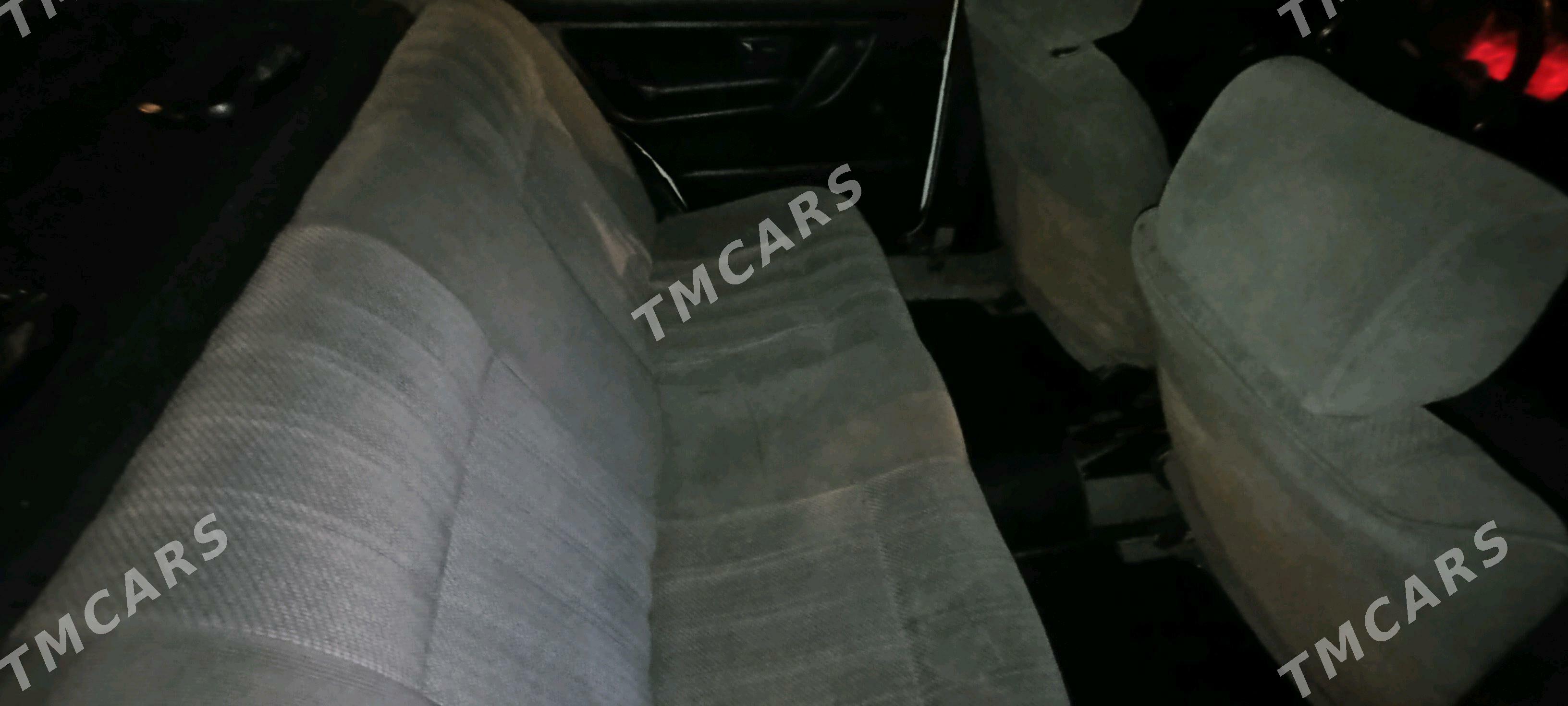 Volkswagen Golf R 2011 - 17 000 TMT - Бузмеин - img 6