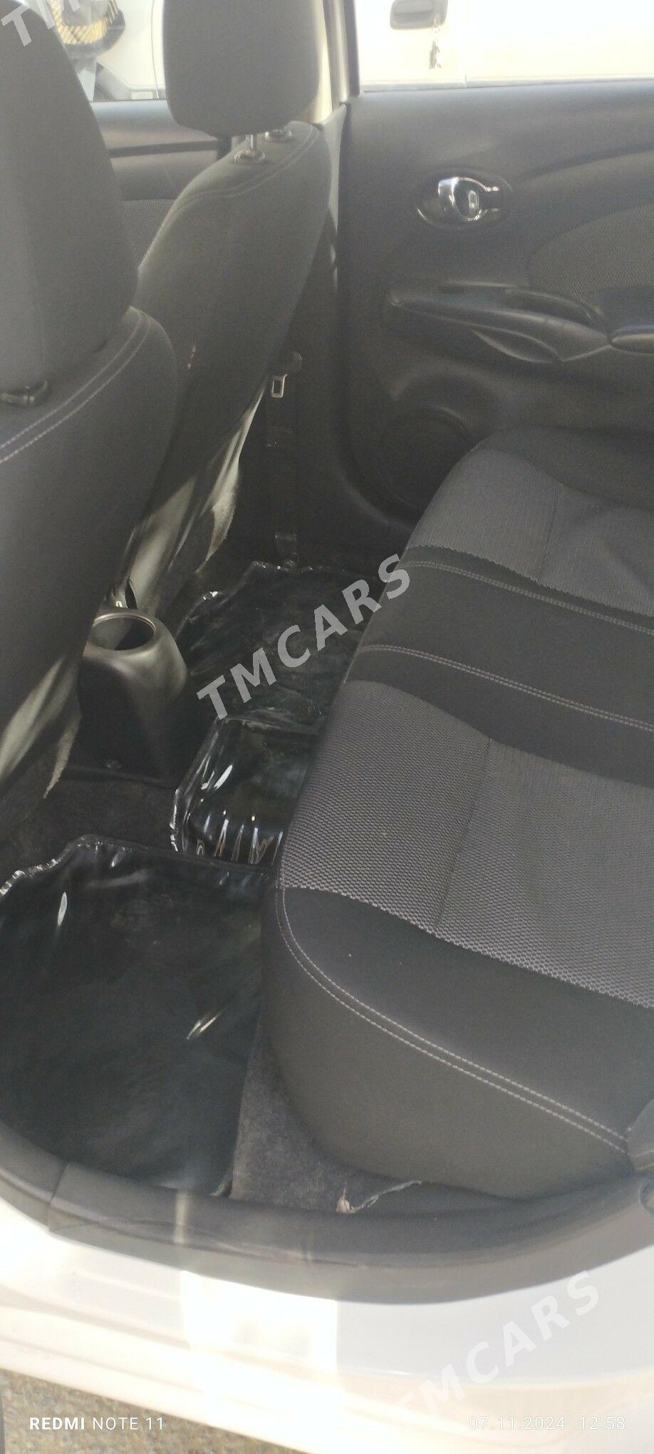 Nissan Versa 2015 - 122 000 TMT - Мир 7 - img 6