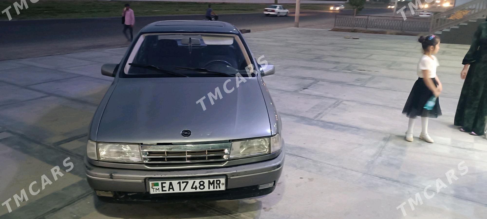 Opel Vectra 1990 - 35 000 TMT - Мары - img 2