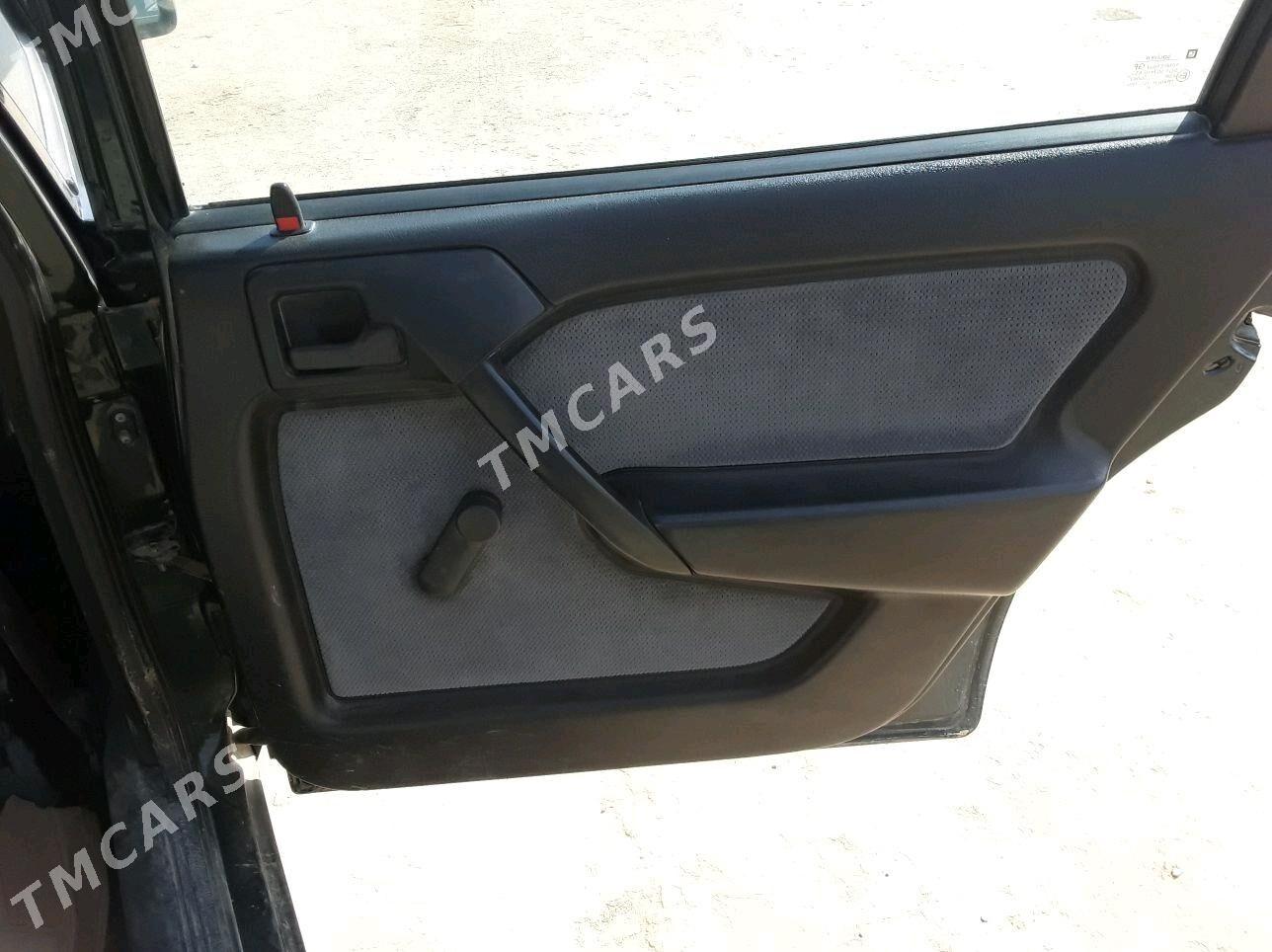 Opel Vectra 1995 - 37 000 TMT - Этрек - img 5