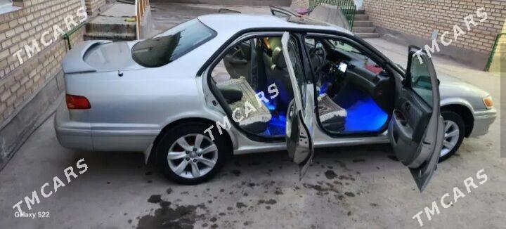 Toyota Camry 1998 - 135 000 TMT - Babadaýhan - img 3