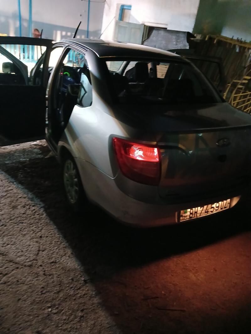 Lada Granta 2012 - 60 000 TMT - Daşoguz - img 6