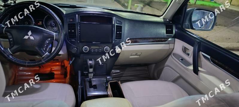 Mitsubishi Pajero 2009 - 220 000 TMT - Türkmenabat - img 4