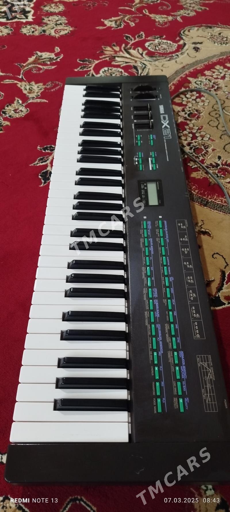 YAMAHA DX 21 - Mary - img 4