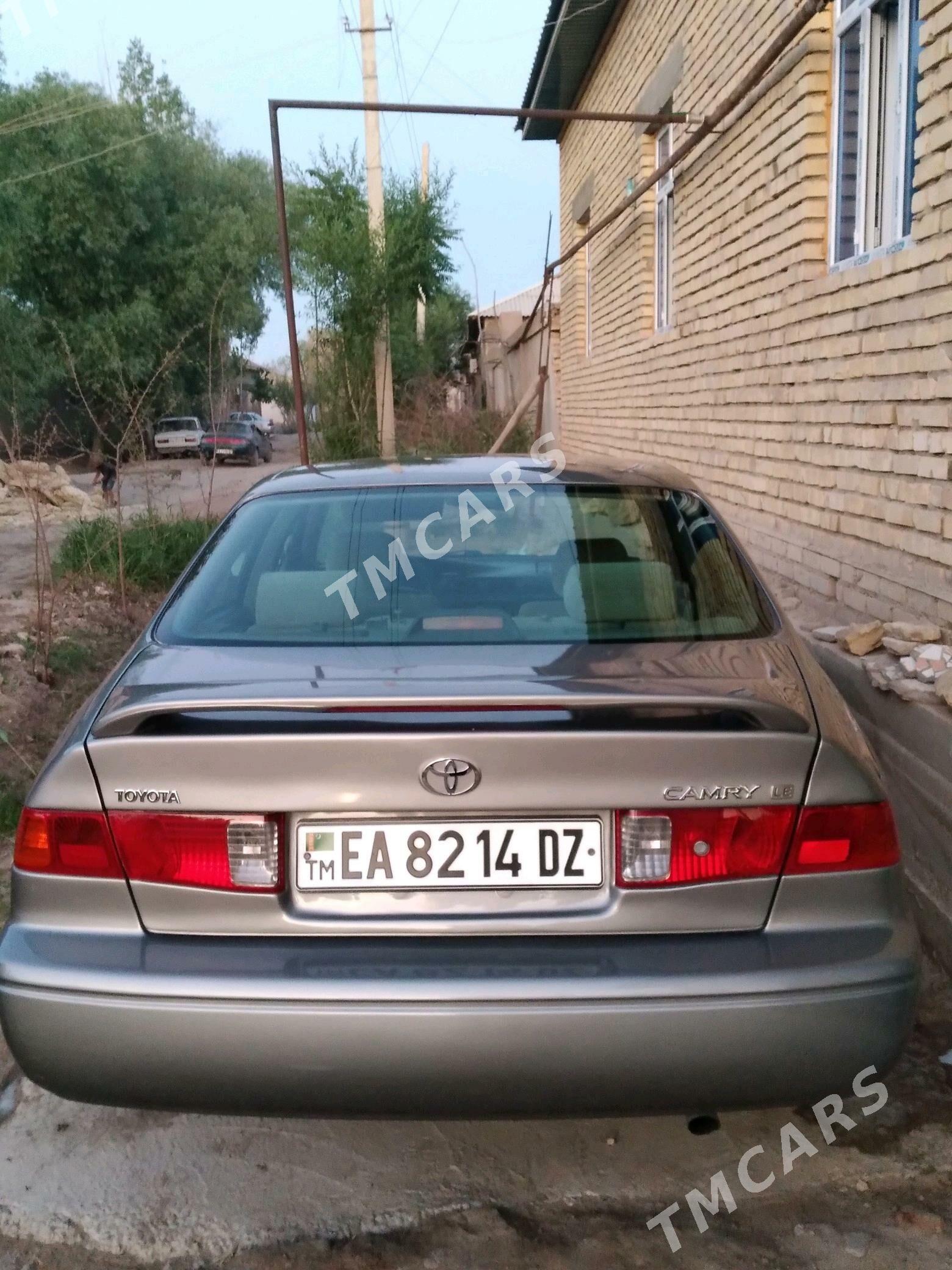 Toyota Camry 2000 - 136 000 TMT - Köneürgenç - img 8