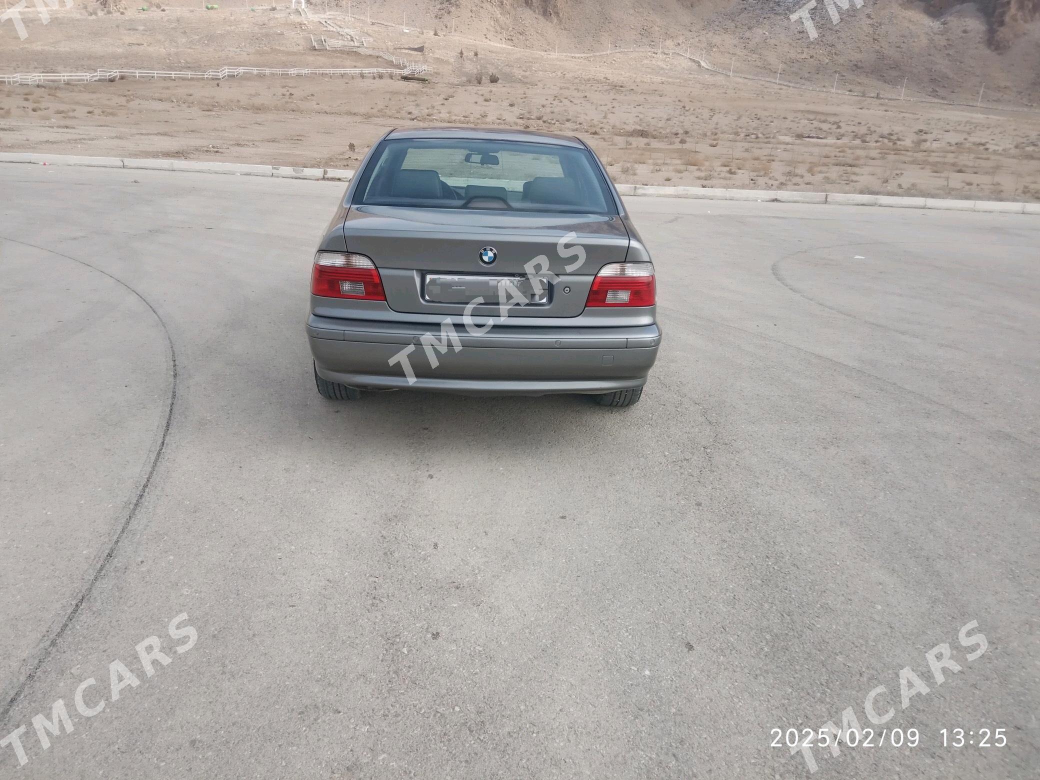 BMW E39 2003 - 110 000 TMT - Balkanabat - img 4