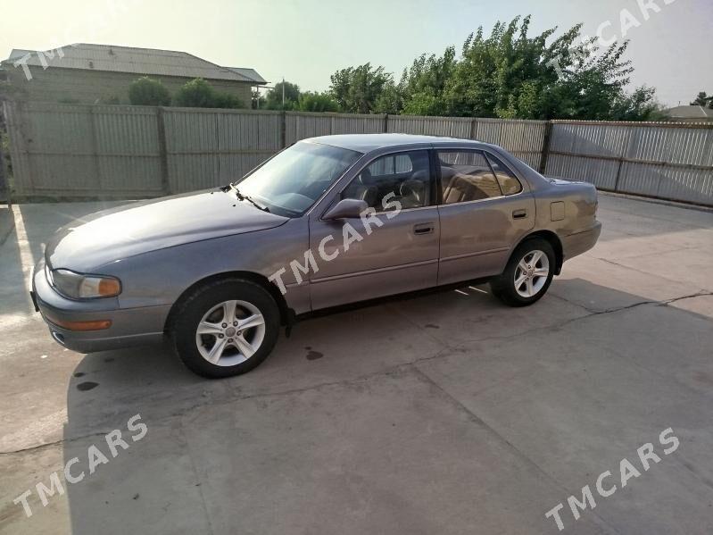 Toyota Camry 1993 - 82 000 TMT - Mary - img 5