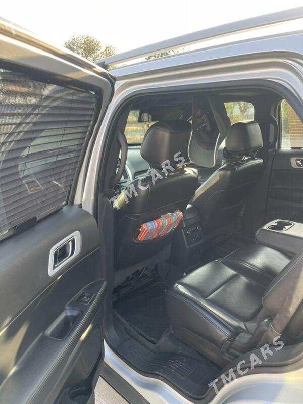 Ford Explorer 2014 - 290 000 TMT - Балканабат - img 3