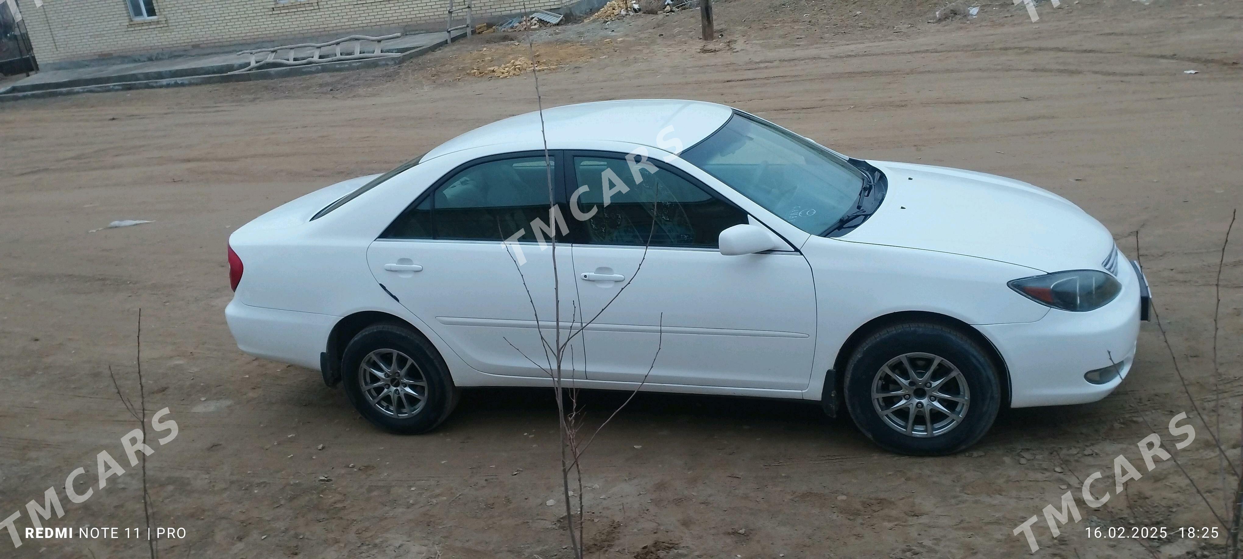 Toyota Camry 2002 - 130 000 TMT - Darganata - img 4