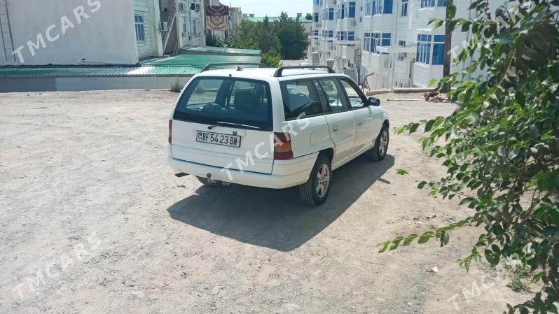 Opel Astra 1994 - 36 000 TMT - Türkmenbaşy - img 5