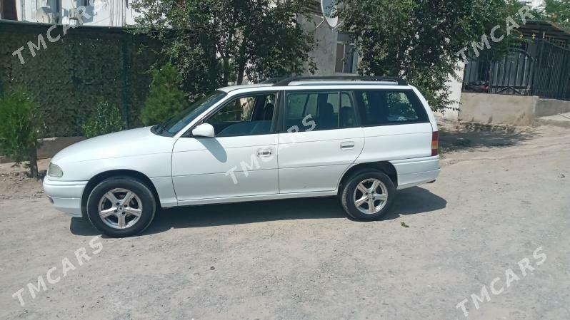 Opel Astra 1994 - 36 000 TMT - Türkmenbaşy - img 4