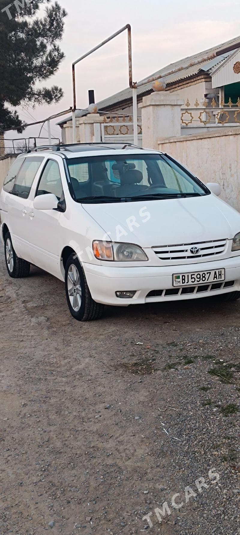 Toyota Sienna 2001 - 145 000 TMT - Кака - img 2