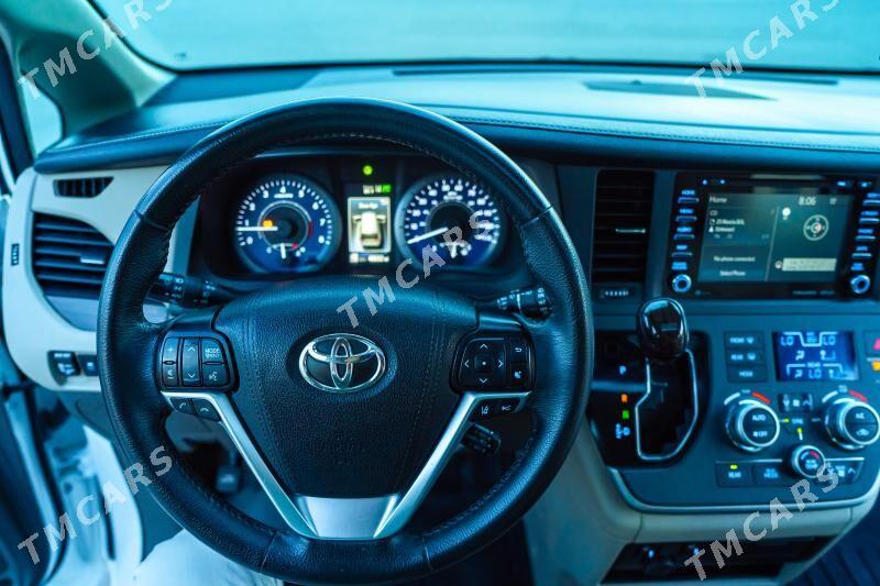 Toyota Sienna 2020 - 460 000 TMT - Мары - img 10
