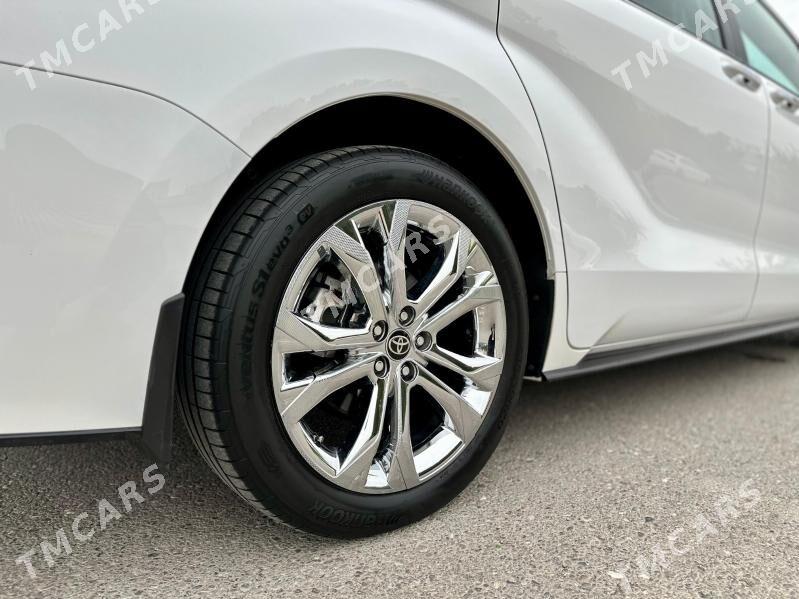 Toyota Sienna 2021 - 650 100 TMT - Aşgabat - img 3