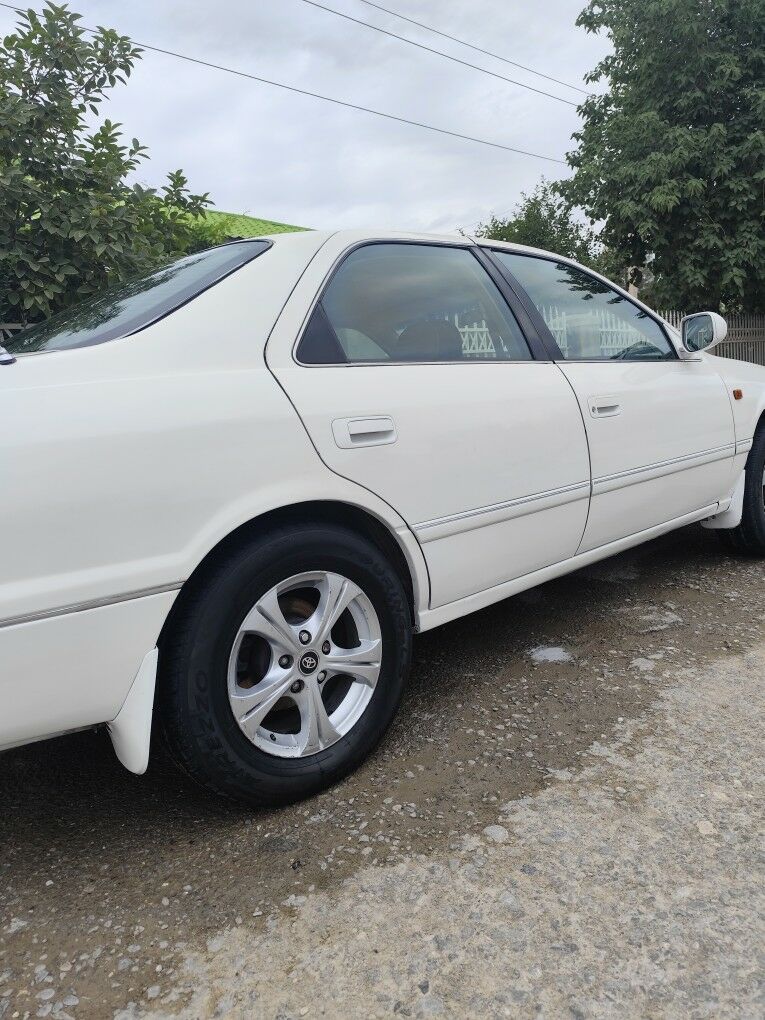 Toyota Camry 2000 - 125 000 TMT - Анев - img 5