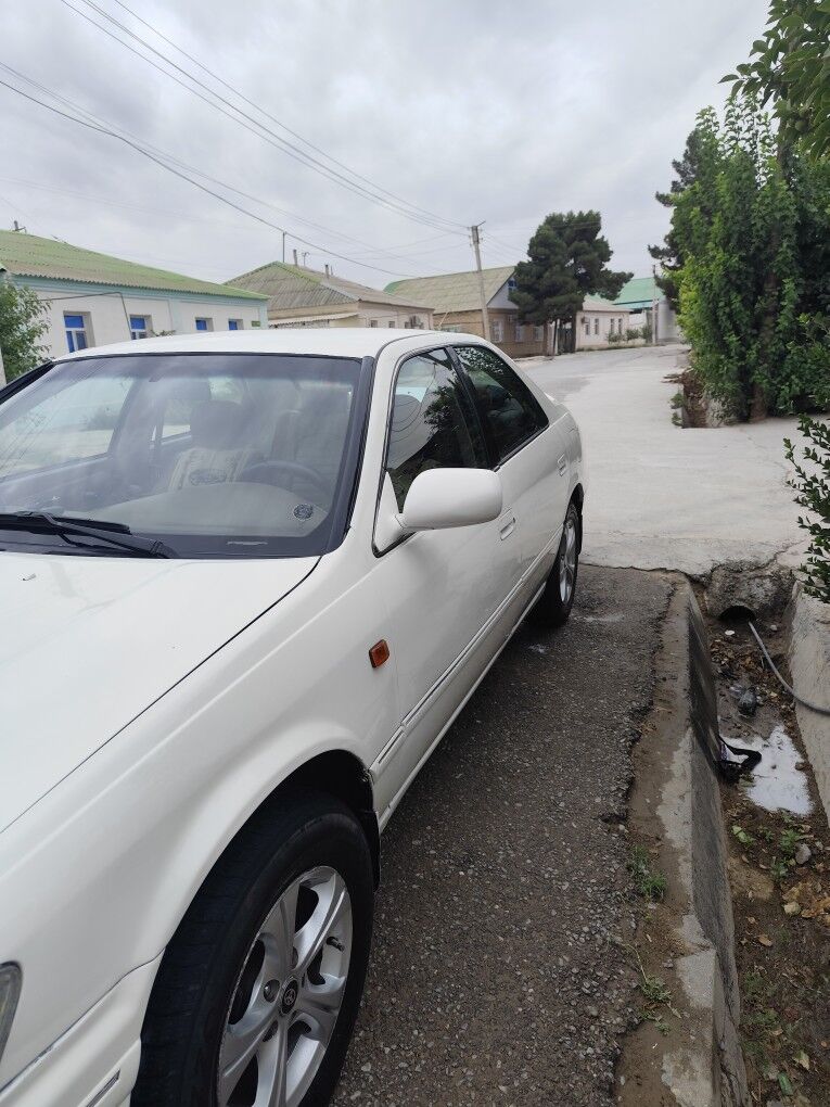 Toyota Camry 2000 - 125 000 TMT - Анев - img 3