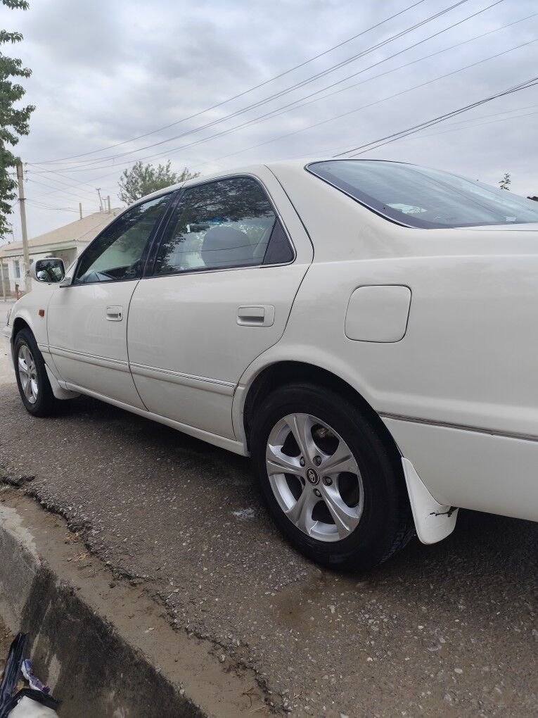 Toyota Camry 2000 - 125 000 TMT - Анев - img 4