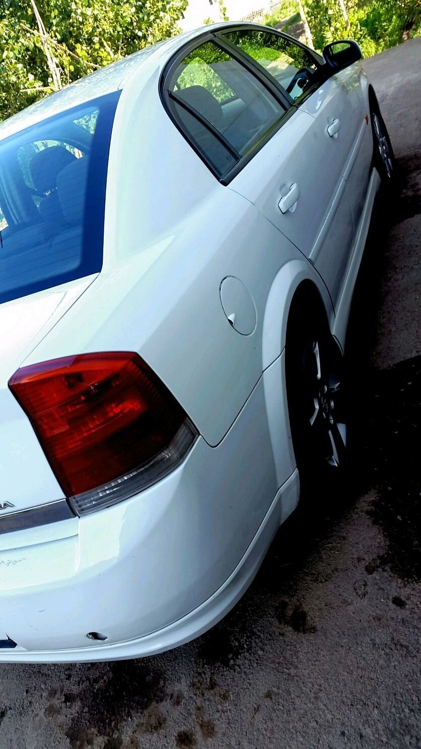 Opel Vectra 2003 - 80 000 TMT - Губадаг - img 10