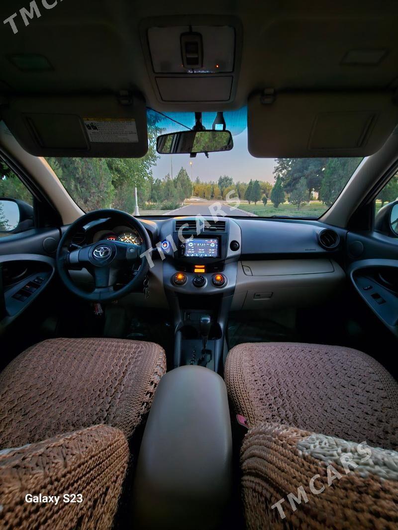 Toyota RAV4 2010 - 158 000 TMT - Дашогуз - img 4
