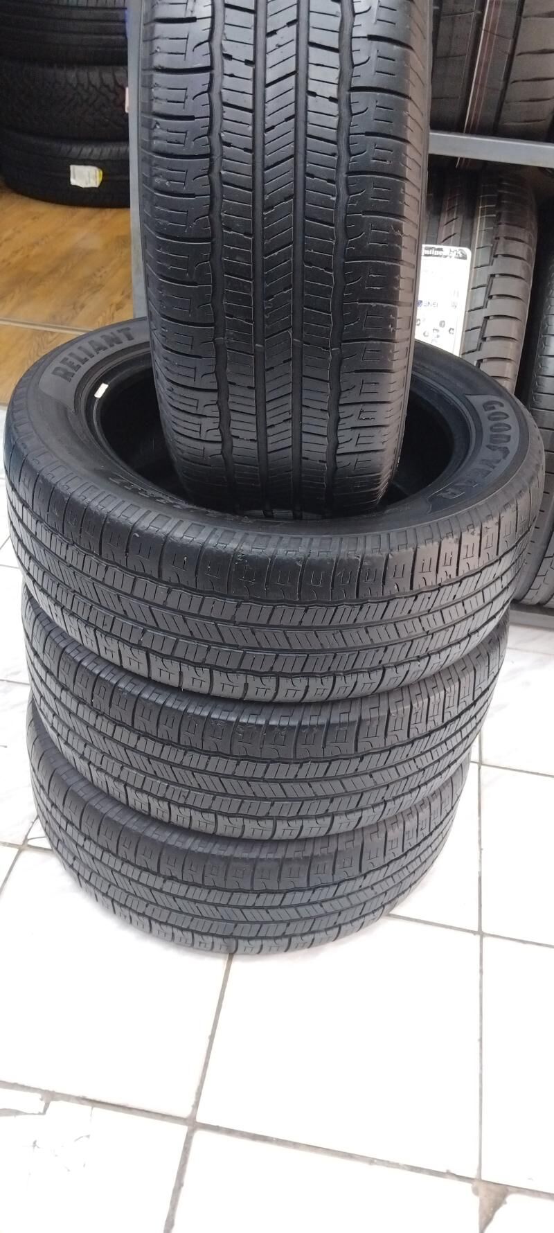 RABOCY GOODYEAR 2155517 4ST 1 000 TMT - Howdan "W" - img 2