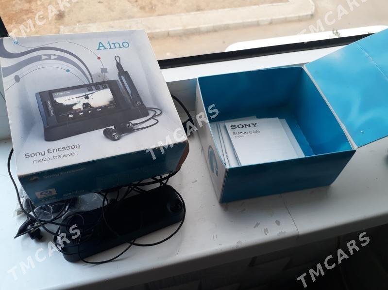 sony ericson aino - 30 mkr - img 3