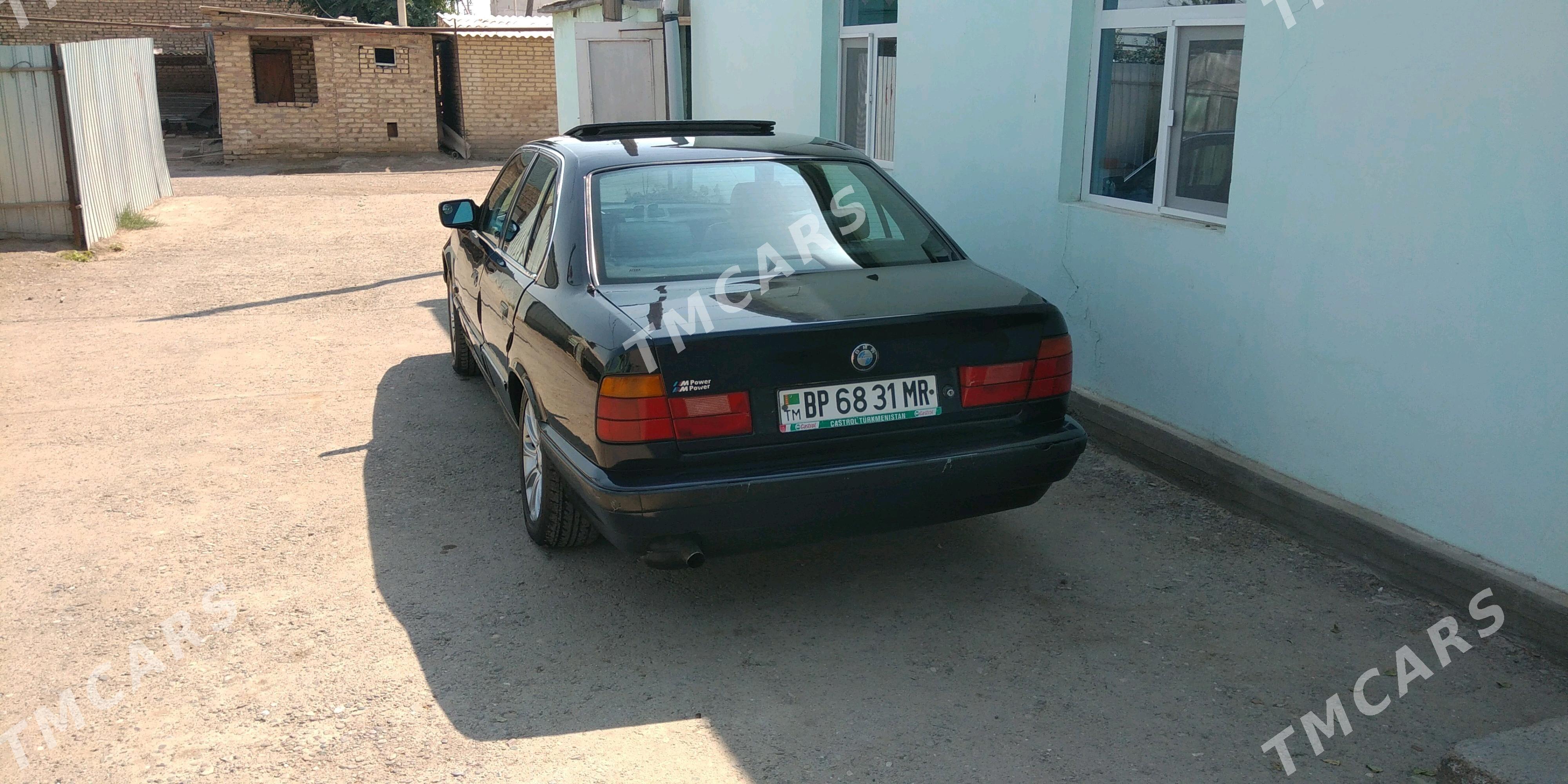 BMW 520 1990 - 46 000 TMT - Мургап - img 8