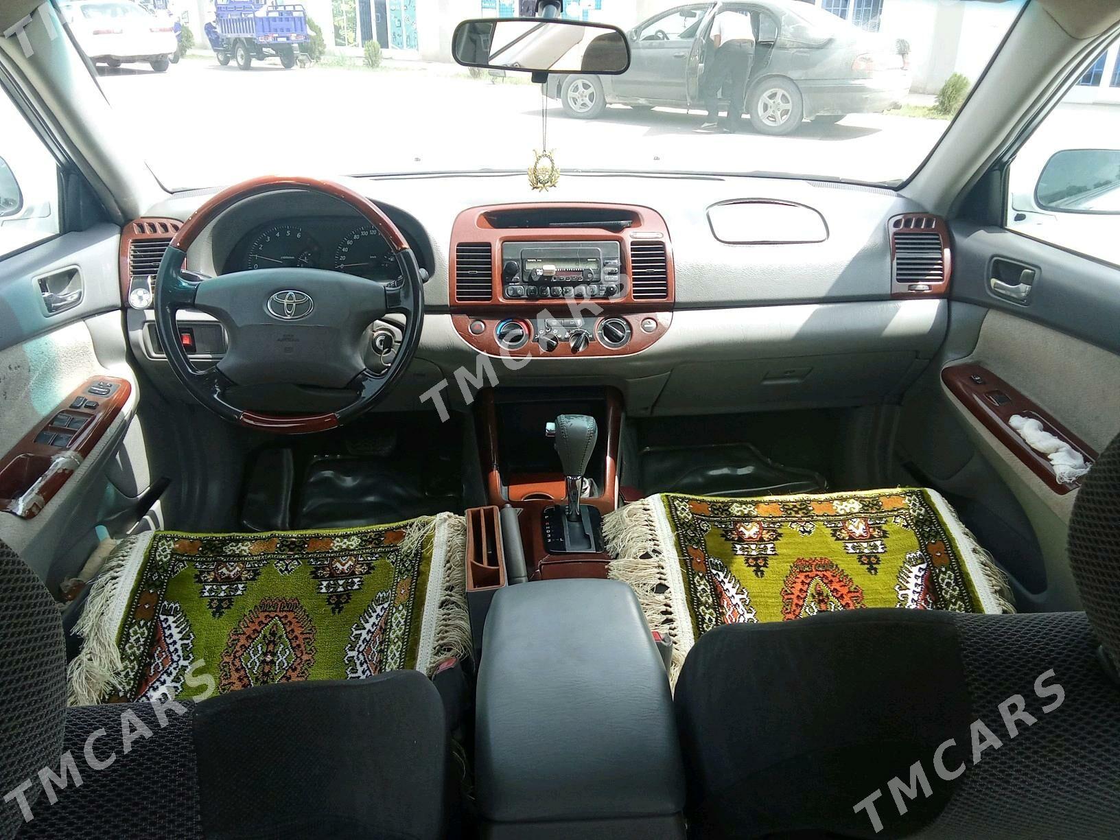 Toyota Camry 2004 - 140 000 TMT - Теджен - img 9