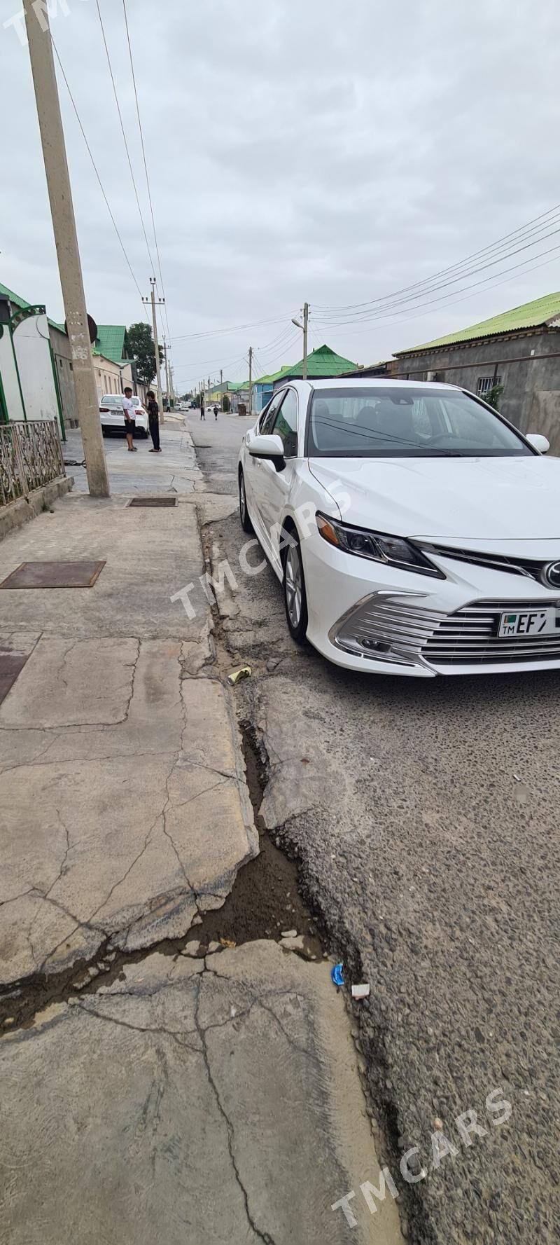 Toyota Camry 2021 - 360 000 TMT - Aşgabat - img 2
