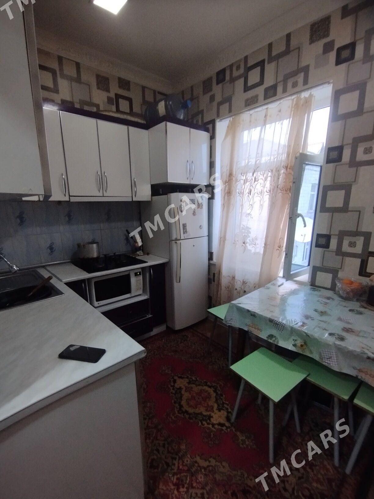 3 ком 2 этаж - Türkmenbaşy - img 1