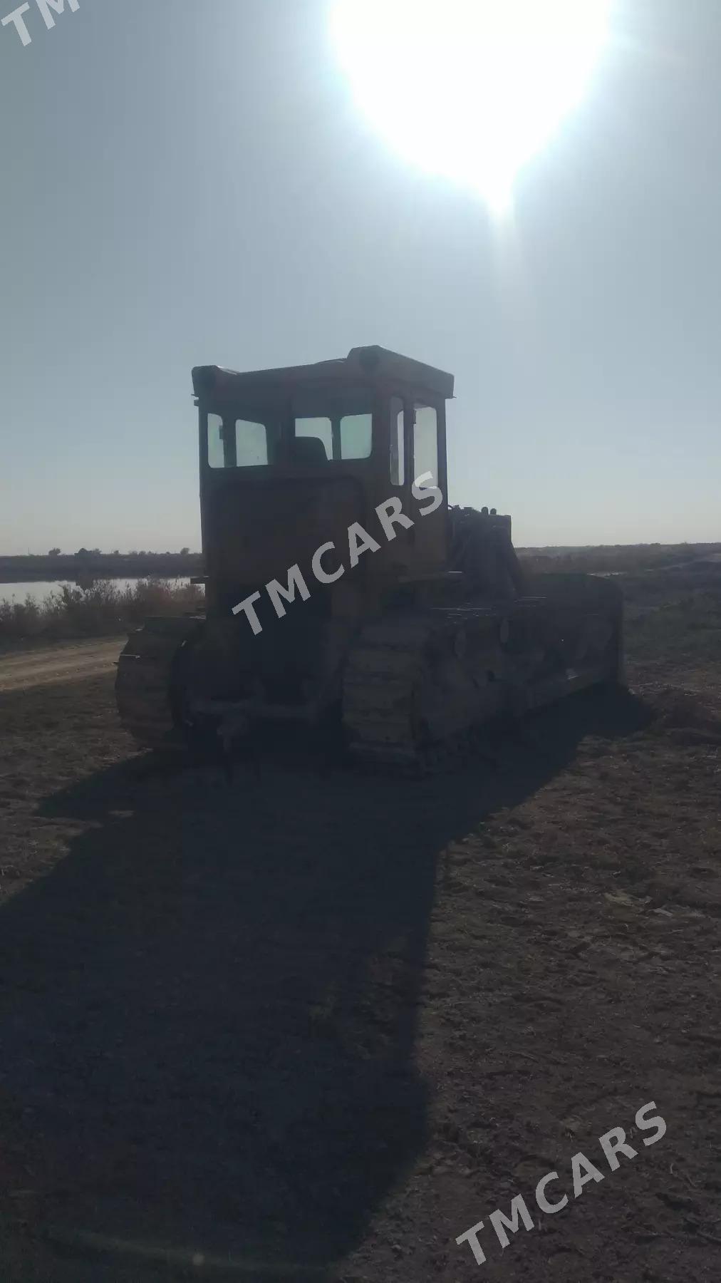 MTZ T-28 1980 - 50 000 TMT - Akdepe - img 5