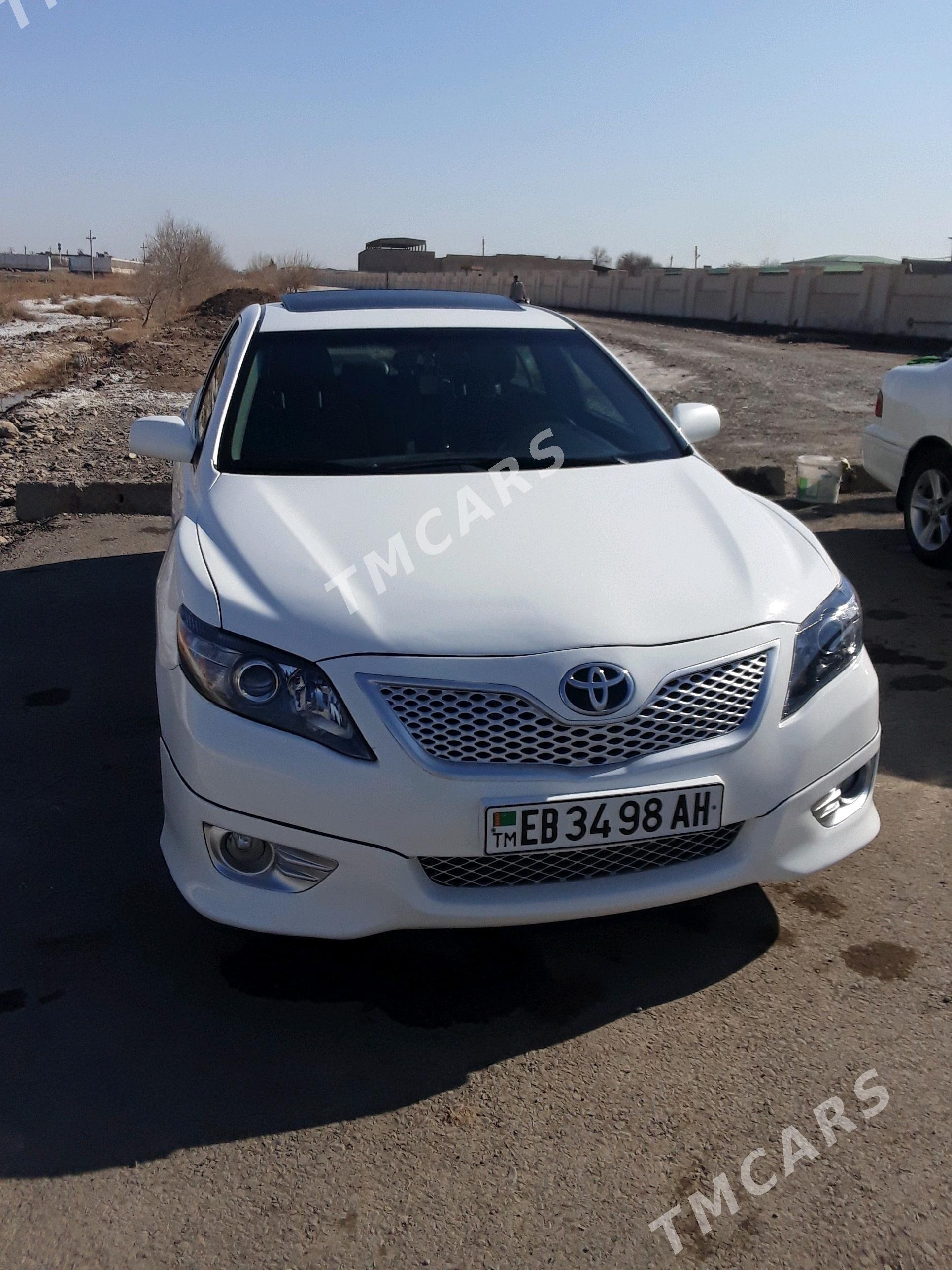 Toyota Camry 2011 - 190 000 TMT - Tejen - img 2