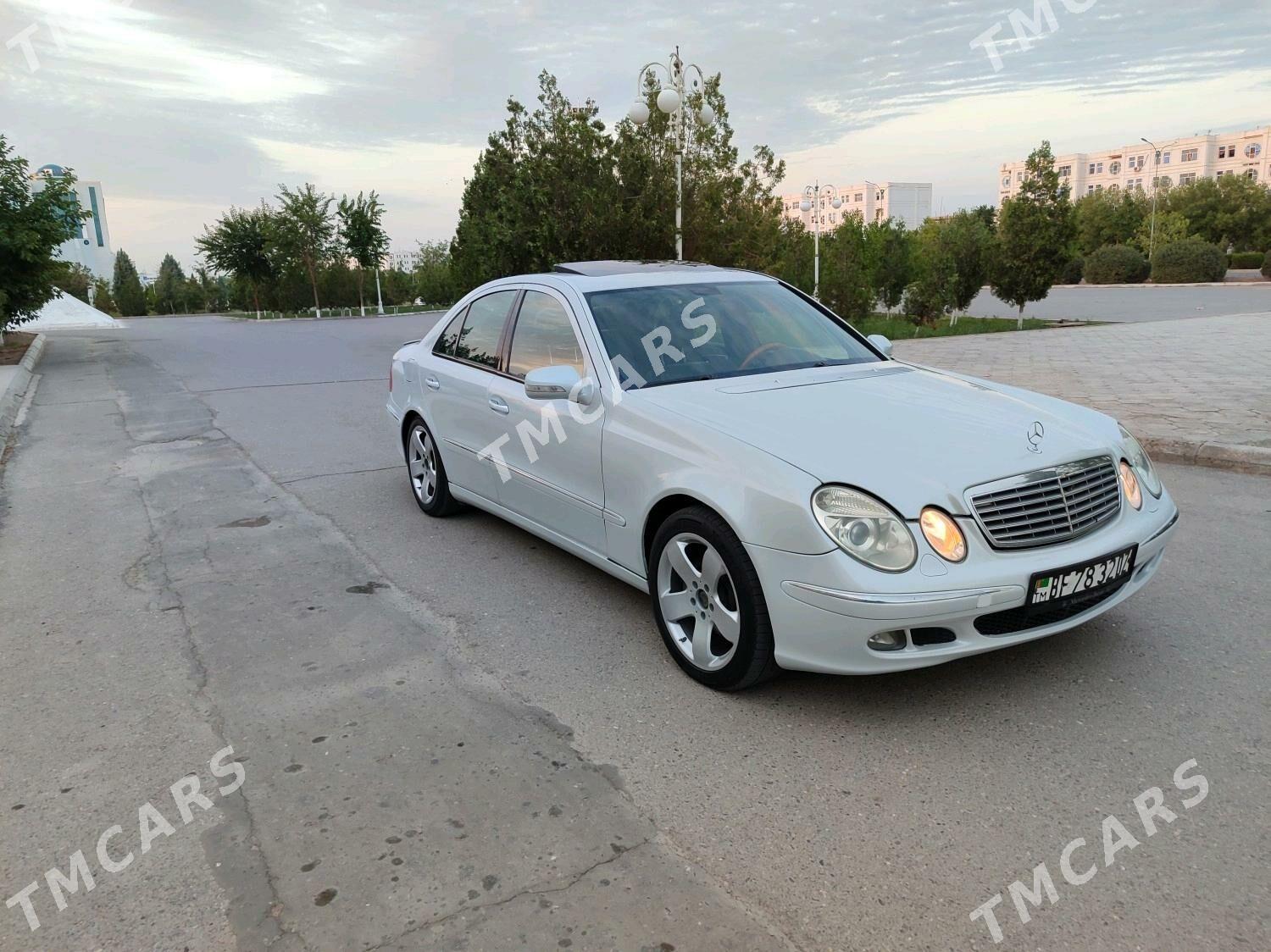 Mercedes-Benz E320 2005 - 134 000 TMT - Дашогуз - img 4