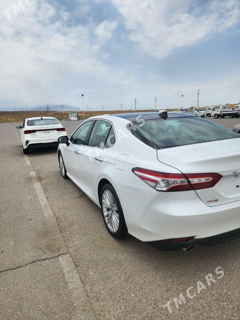 Toyota Camry 2020 - 483 000 TMT - Ашхабад - img 6