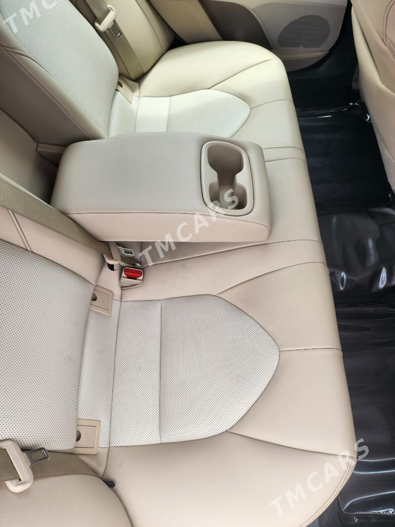 Toyota Camry 2020 - 483 000 TMT - Ашхабад - img 2