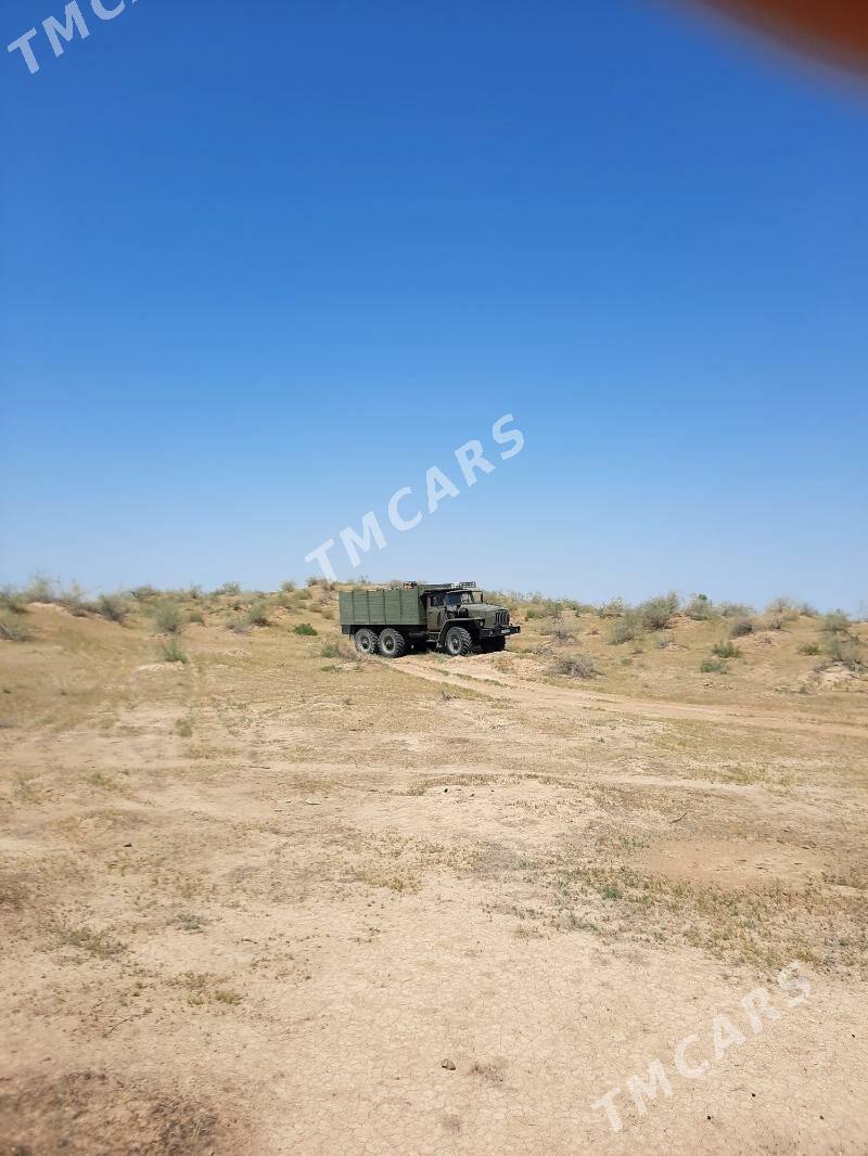 Ural 4320 1990 - 180 000 TMT - Ak bugdaý etraby - img 3