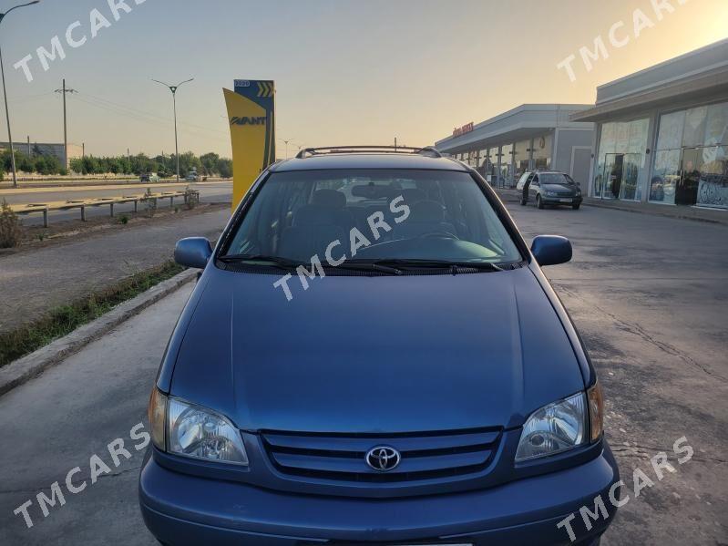 Toyota Sienna 2001 - 126 000 TMT - Mary - img 3