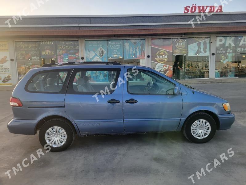 Toyota Sienna 2001 - 126 000 TMT - Mary - img 4