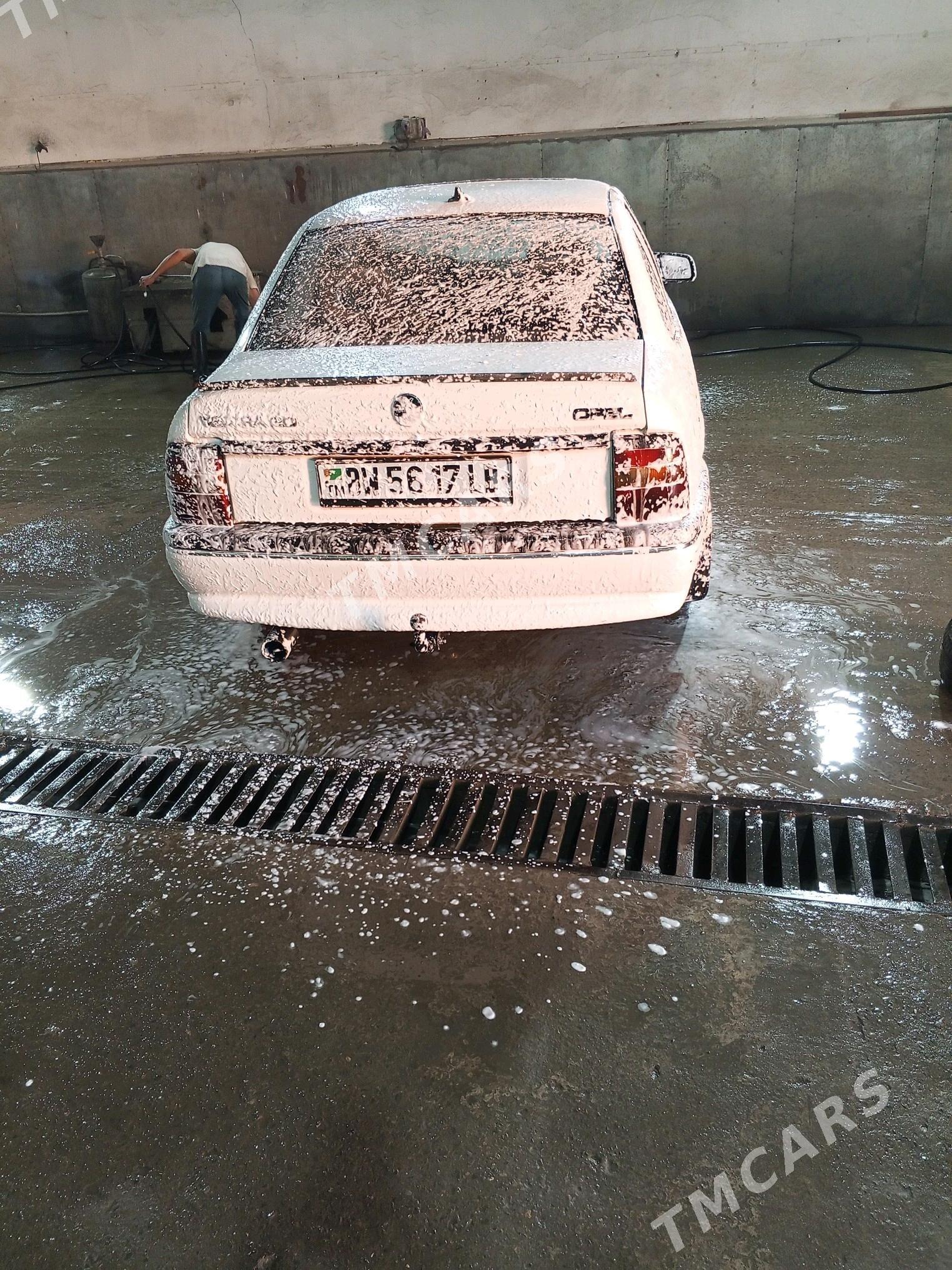 Opel Vectra 1991 - 22 000 TMT - Чарджоу - img 3