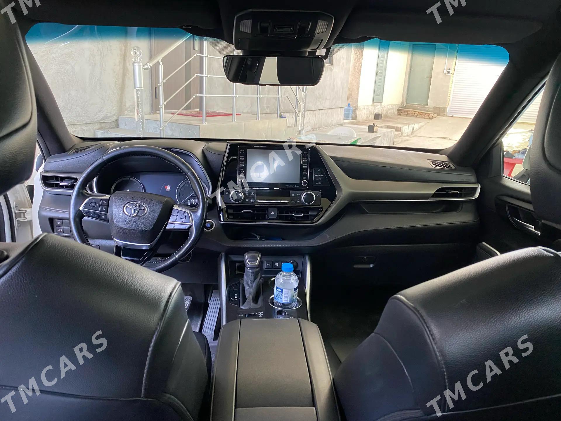 Toyota Highlander 2020 - 435 000 TMT - Мары - img 6