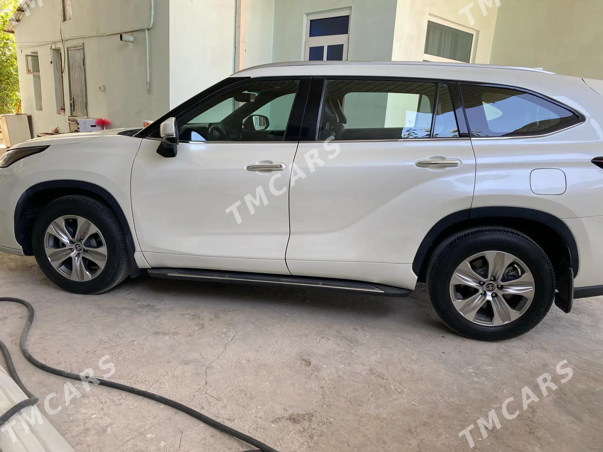 Toyota Highlander 2020 - 435 000 TMT - Мары - img 3