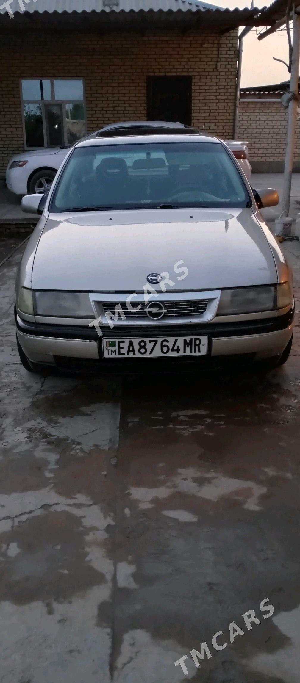 Opel Vectra 1990 - 32 000 TMT - Байрамали - img 3