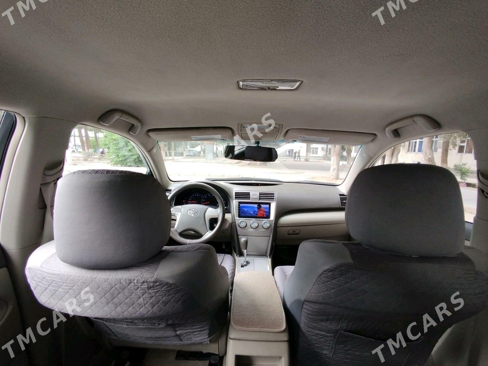 Toyota Camry 2010 - 180 000 TMT - ул. Туркменбаши шаёлы (Ленина) - img 6