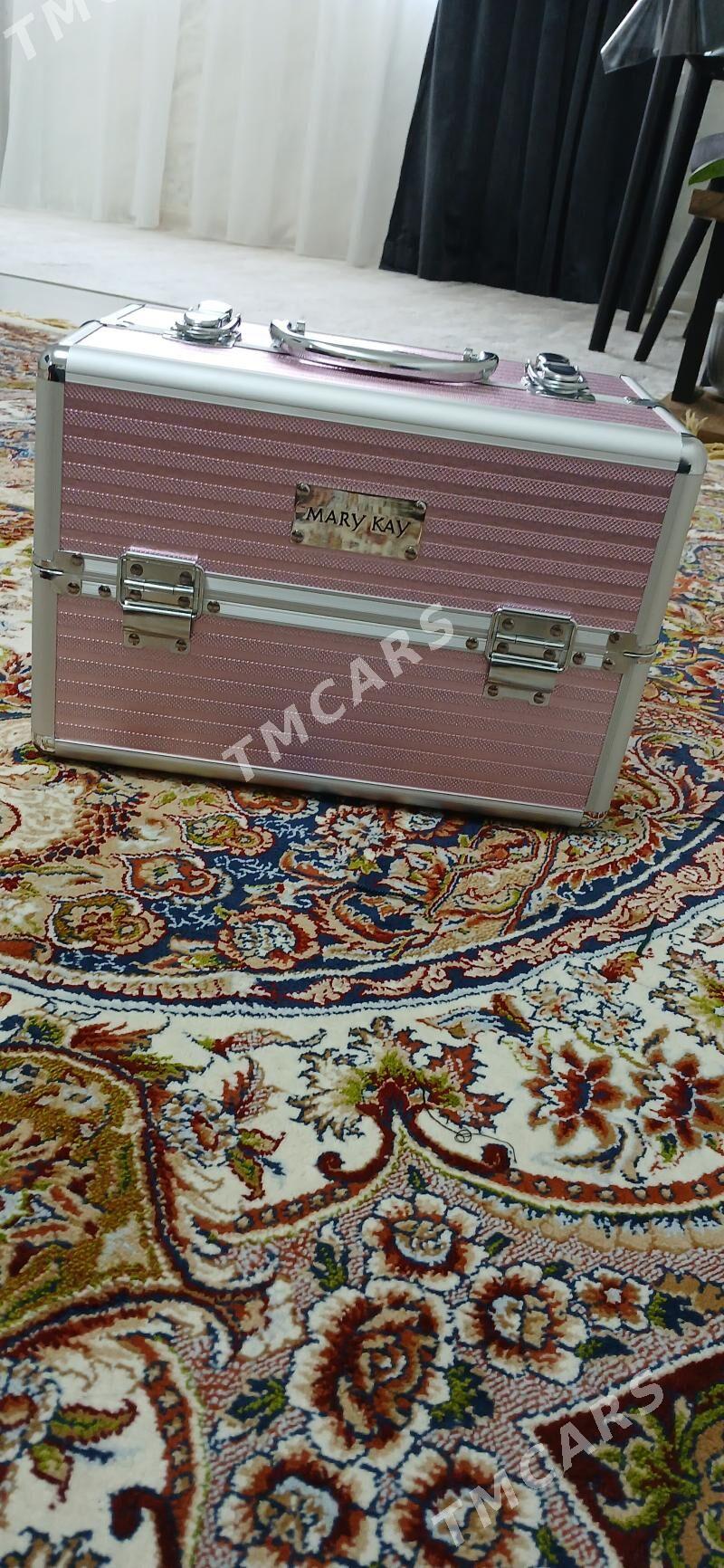 Kosmetıka cemodan - Мир 3 - img 2