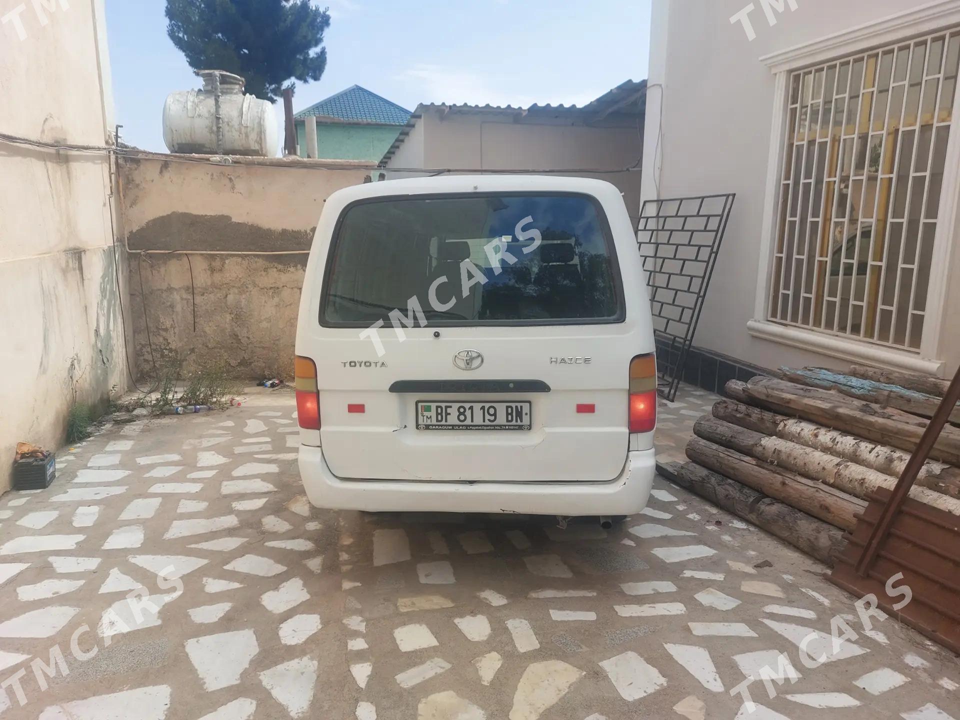 Toyota Hiace 1999 - 90 000 TMT - Türkmenbaşy - img 2